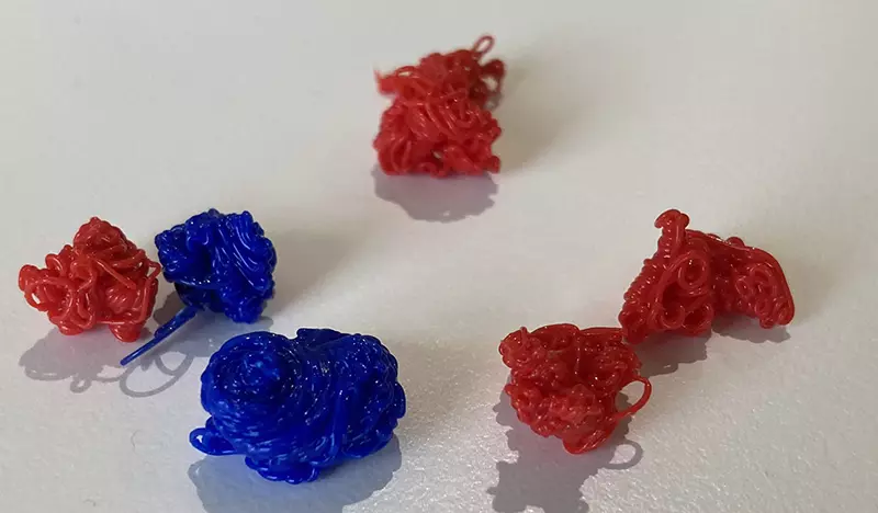 《3D列印的大便》工程师惊觉小朋友超喜欢这些失败作爱收集的大人其实也不少? | 宅宅新闻 《3D列印的大便》工程师惊觉小朋友超喜欢这些失败作爱收集的大人其实也不少? | 宅宅新闻