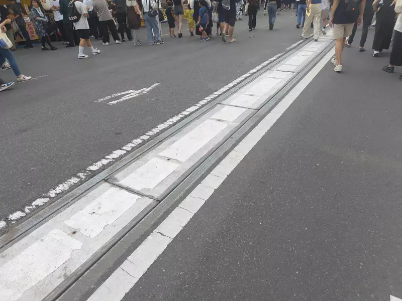 「日本の奇妙な景色」中央の分割島がフロートを妨げたらどうすればよいですか？このストレージデザインを作成するのは創造的です| zhaizhaiニュース